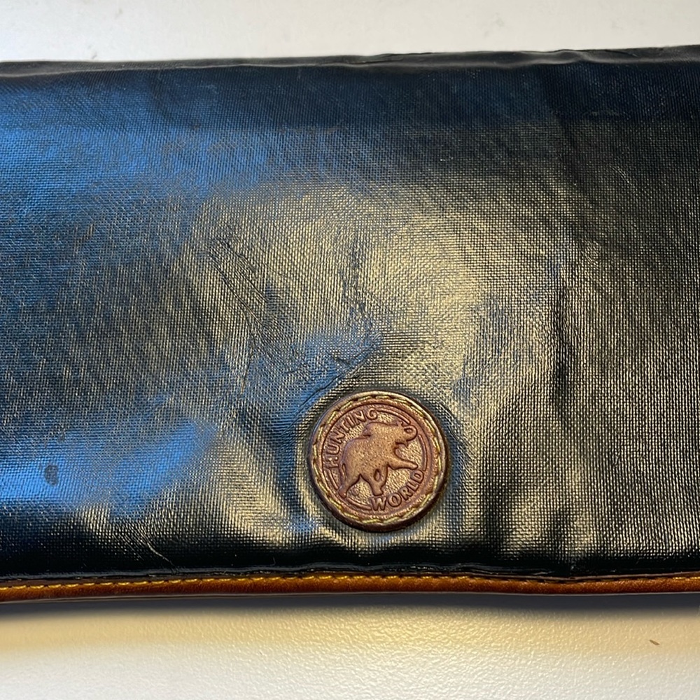 Hunting world wallet Italy 🇮🇹